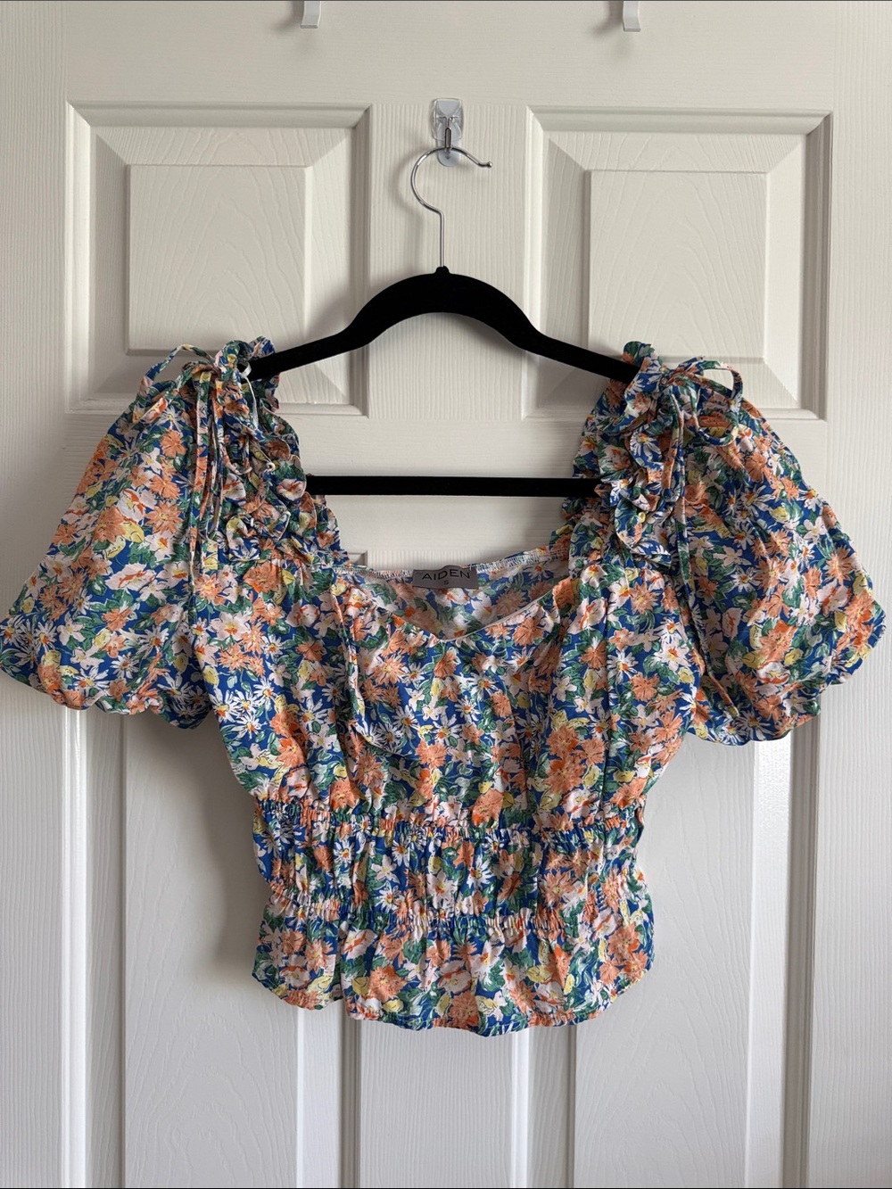 Aiden Floral Puff-Sleeve Smocked Crop Top - tie, elastic and ruffle detail
